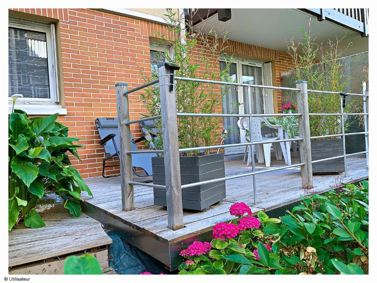 Cabourg, Appartement Plain Pied Avec Terrasse Acces Direct A La Plage Exteriér fotografie